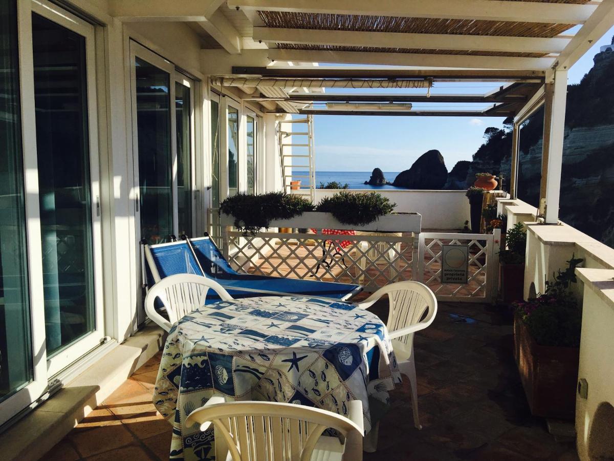 Agenzia Isotur Nontiscordardime Appartamento Ponza